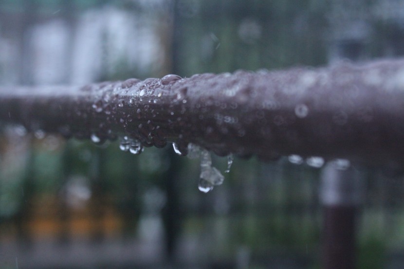 滂沱的大雨圖片