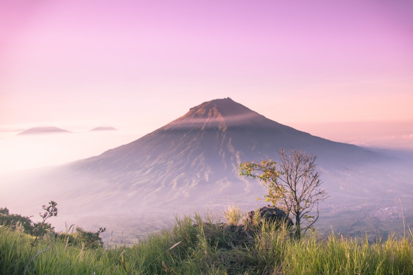 休眠的火山圖片