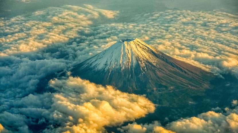 休眠的火山圖片