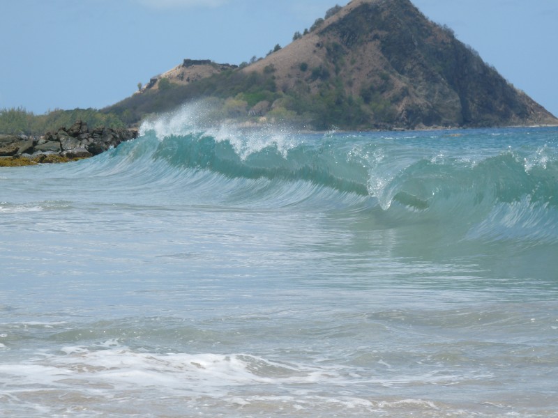 波濤洶湧的大海風景圖片