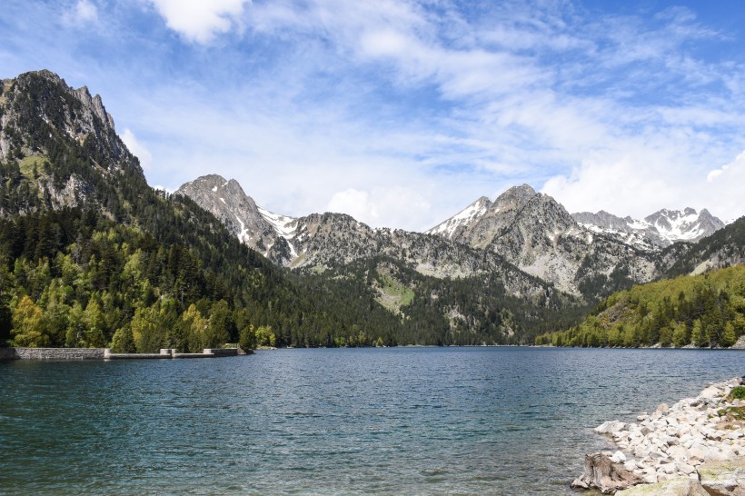 秀美的山川湖泊風景圖片