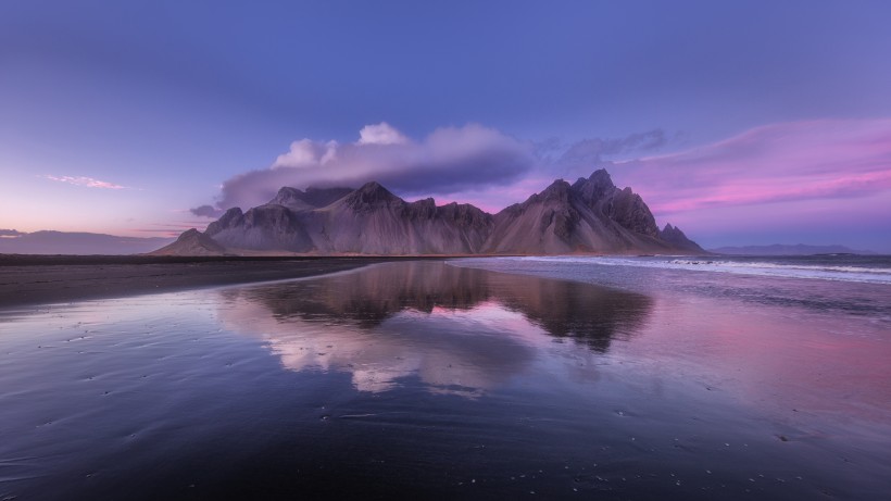 唯美靜谧的湖泊來自大自然的饋贈風景圖片