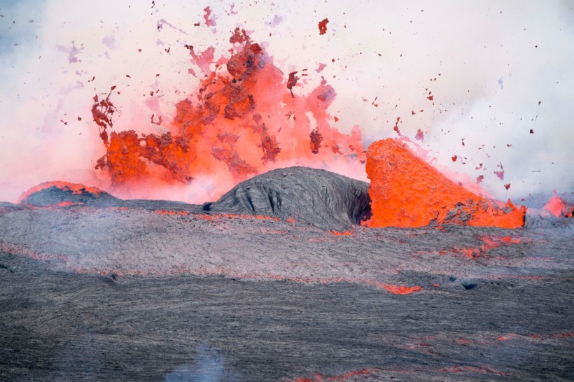 火山爆發的場面圖片