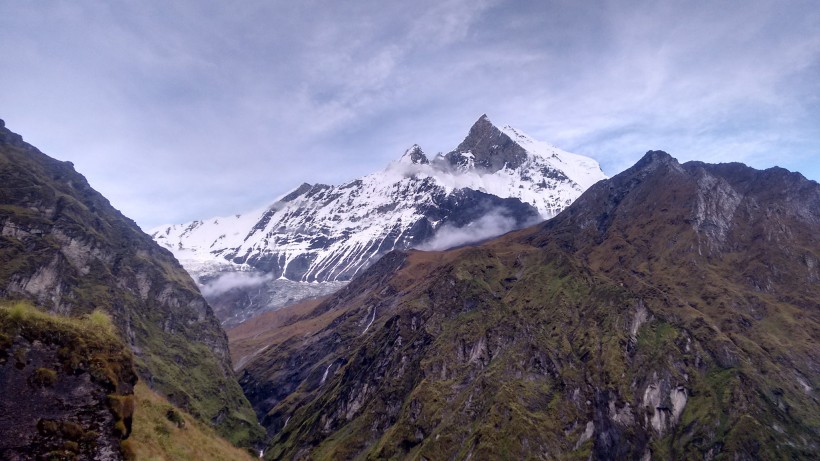 尼泊爾喜馬拉雅山自然風景圖片