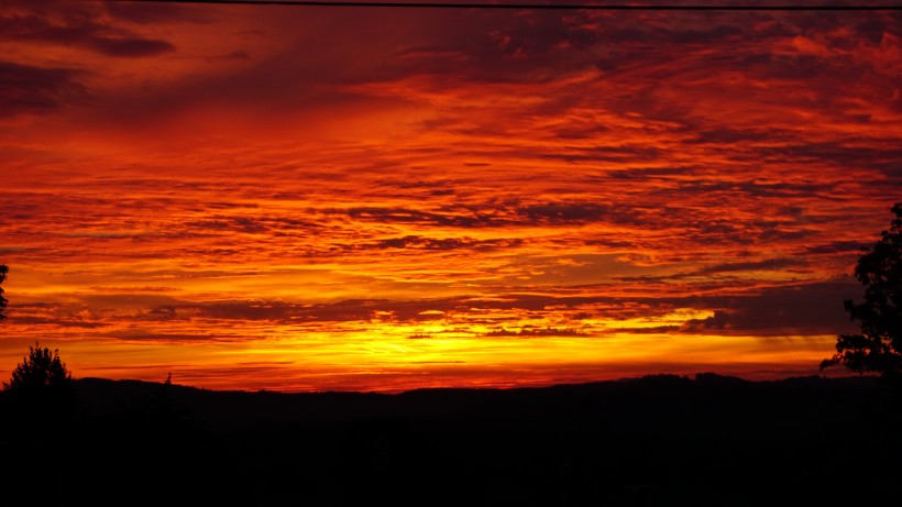 唯美的夕陽晚霞風景圖片