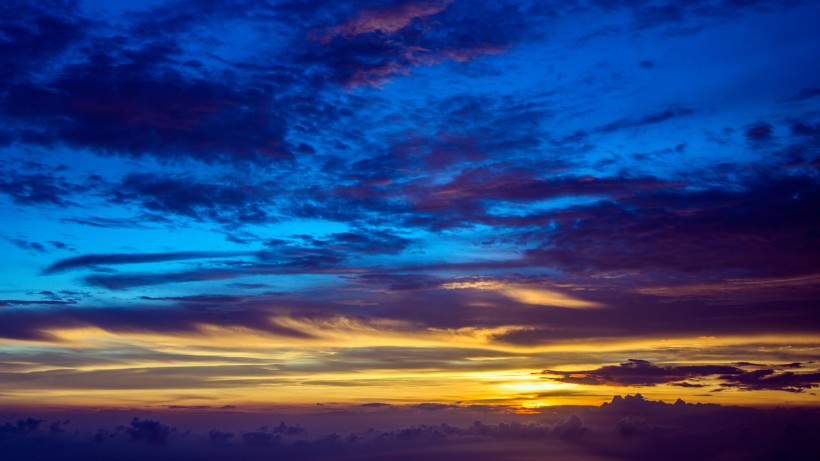 唯美的夕陽晚霞風景圖片