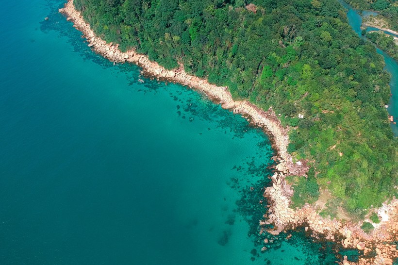 航拍小島海岸圖片