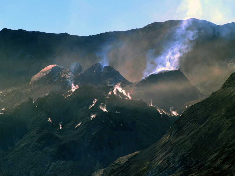 震撼的火山噴發圖片