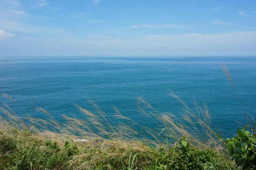 湛藍的大海圖片