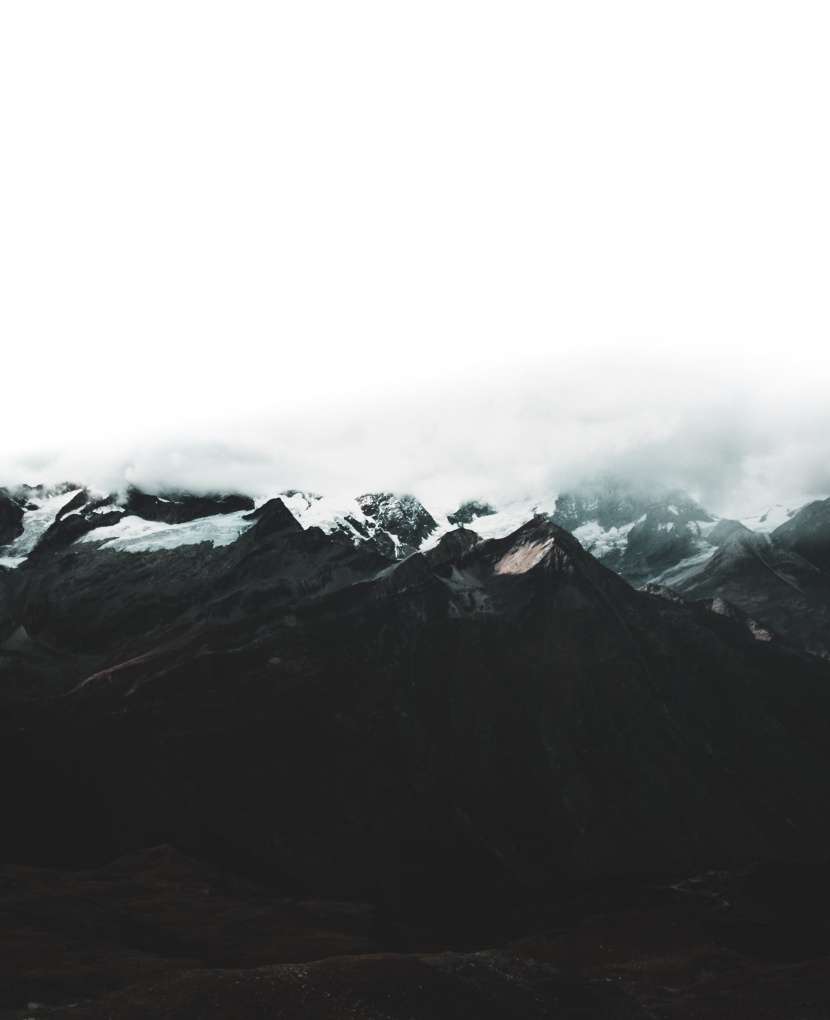 阿爾卑斯雪山風景圖片