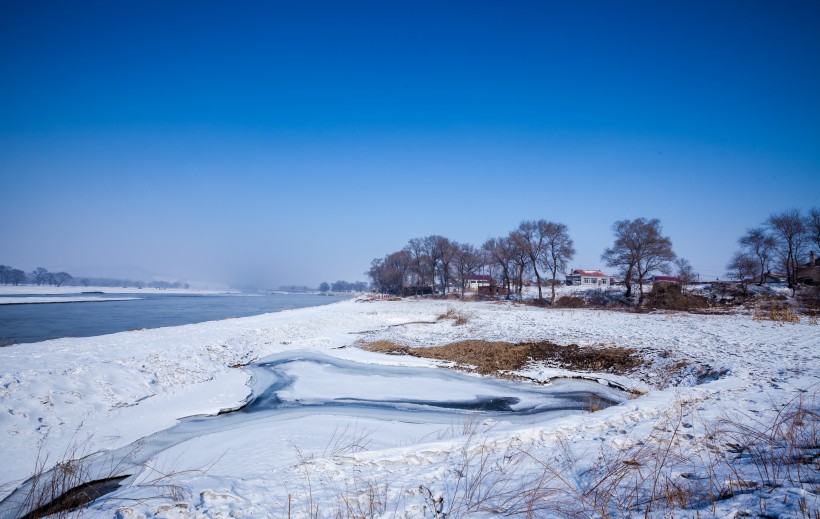 冰天雪地的自然風景圖片