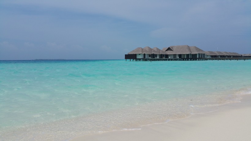 海邊小屋圖片