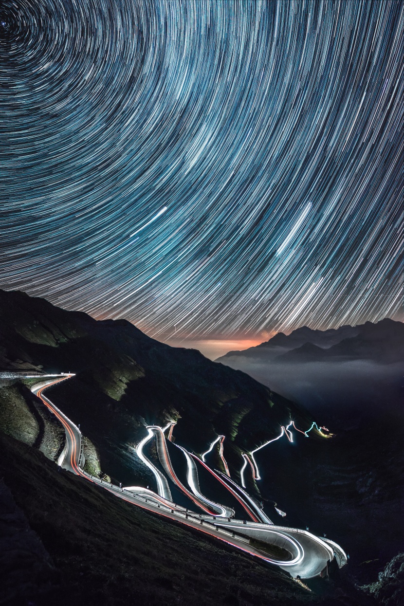 漂亮的星軌星空圖片