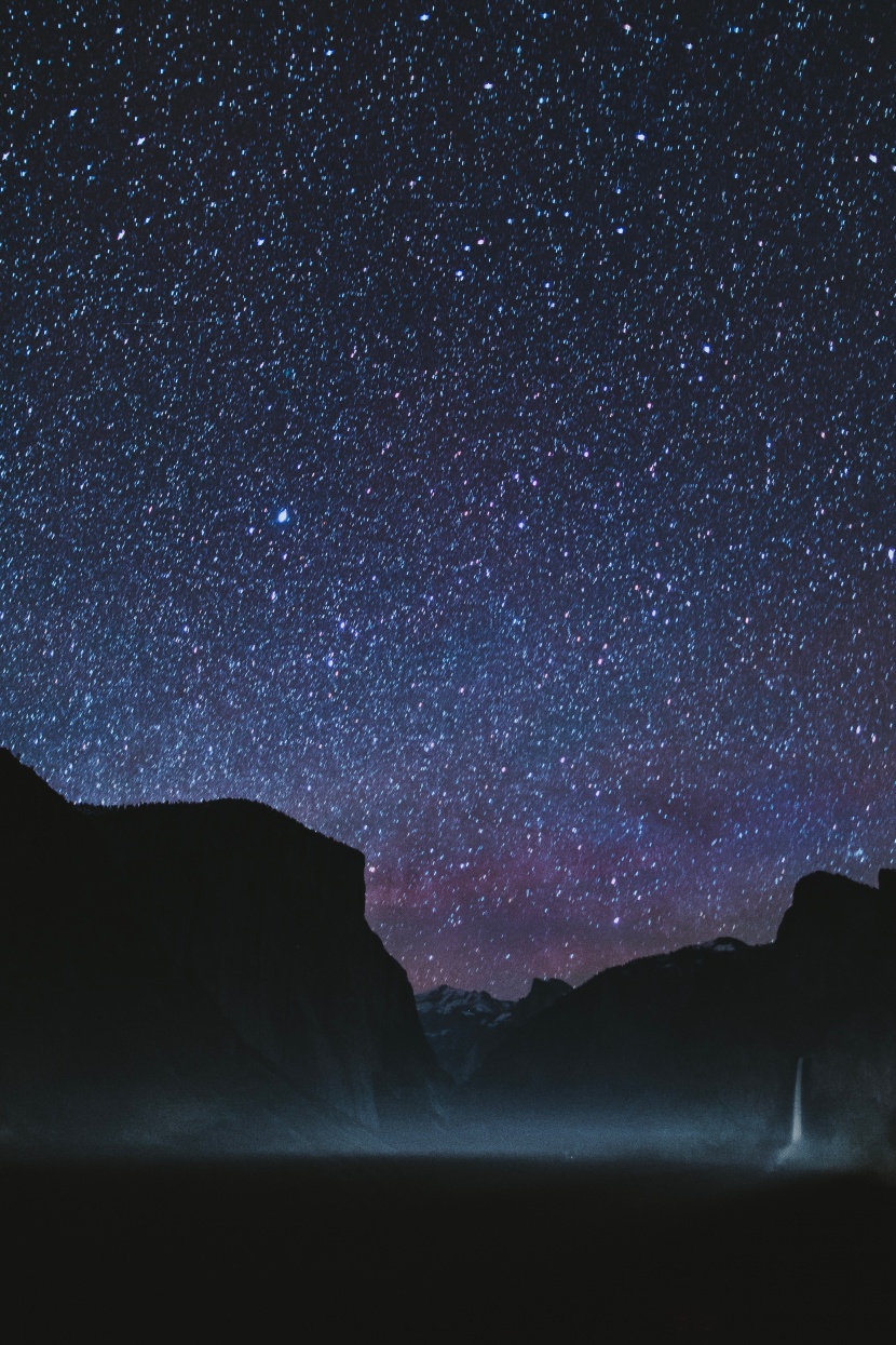 繁星點點的星空圖片