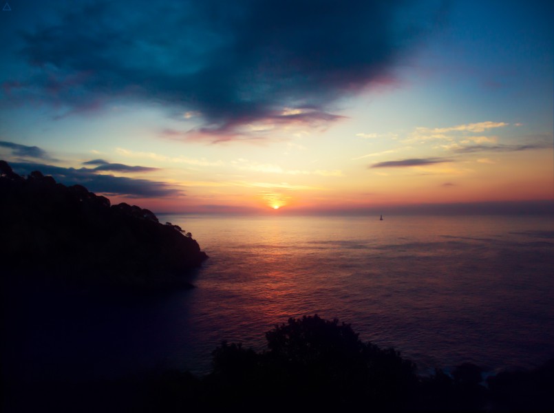 唯美夕陽黃昏落日風景圖片