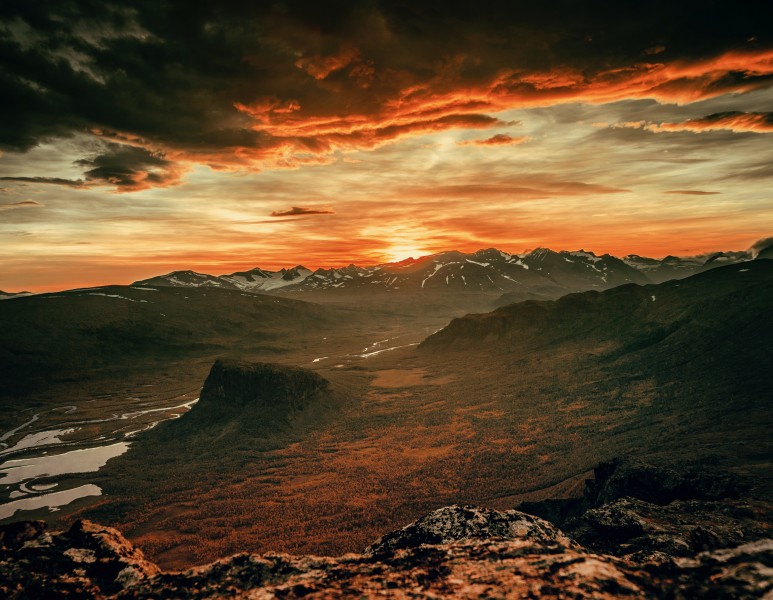 美麗的夕陽景色圖片