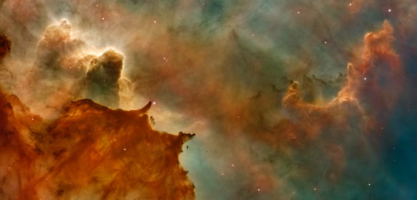 宇宙中的星雲圖片