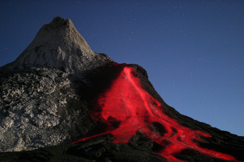 火山和岩漿風景圖片
