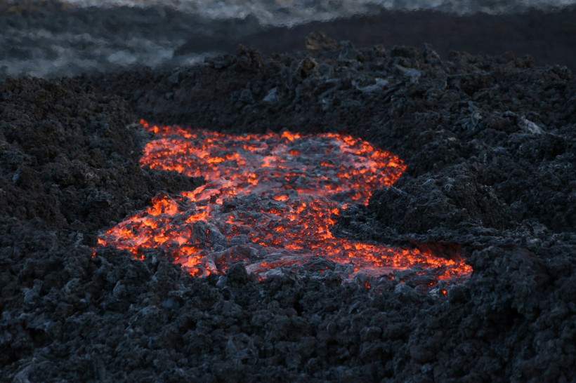火山和岩漿風景圖片