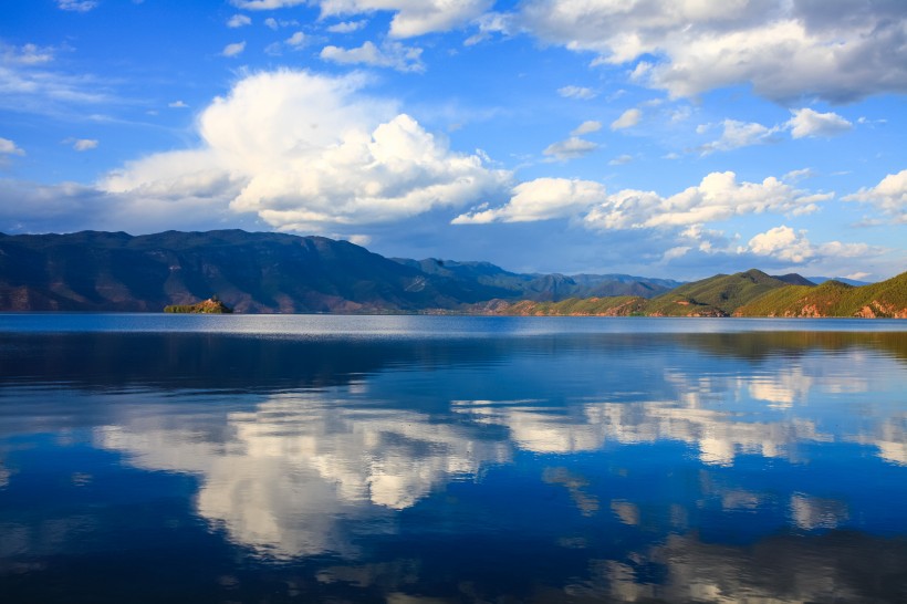 山川湖泊景色圖片