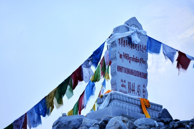 珠穆朗瑪峰風景圖片