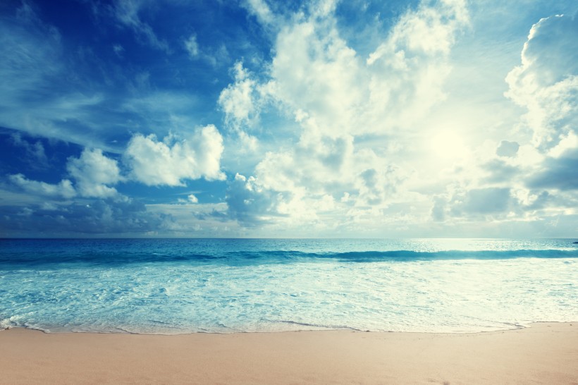 唯美海浪景色圖片