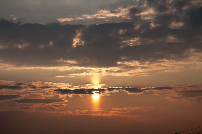 唯美絢麗的火燒雲夕陽風景圖片