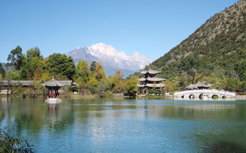 玉龍雪山圖片