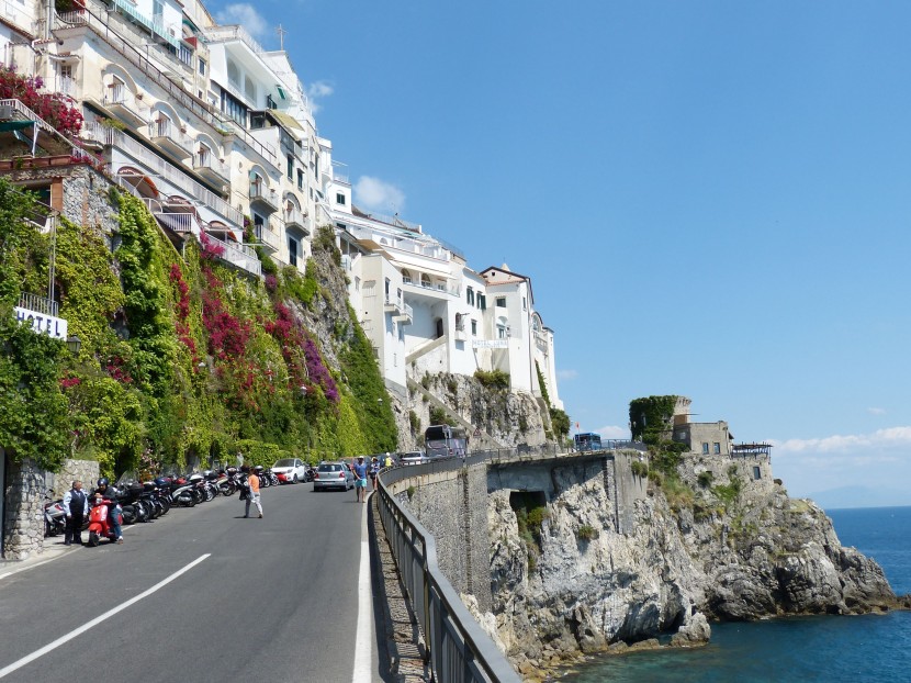 意大利阿馬爾菲海岸建築風景圖片