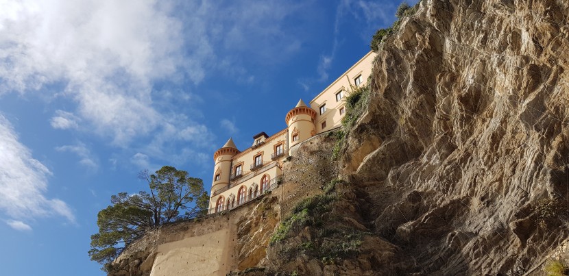 意大利阿馬爾菲海岸建築風景圖片