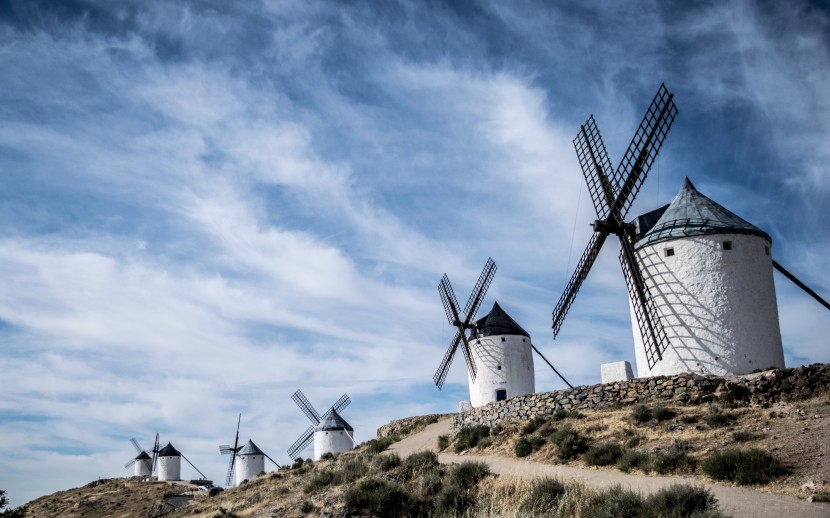 實用好看的荷蘭風車建築風景圖片