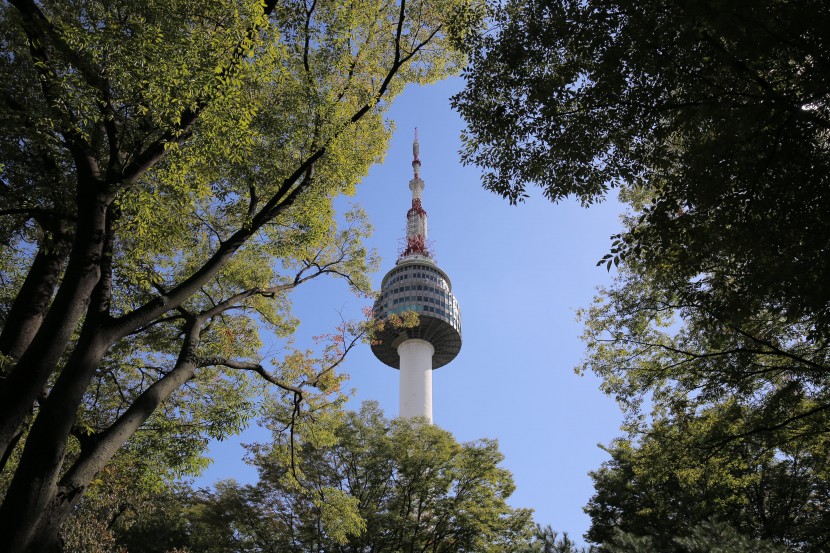 韓國N首爾塔建築風景圖片