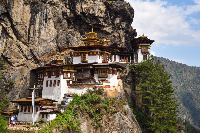 不丹虎穴寺建築風景圖片