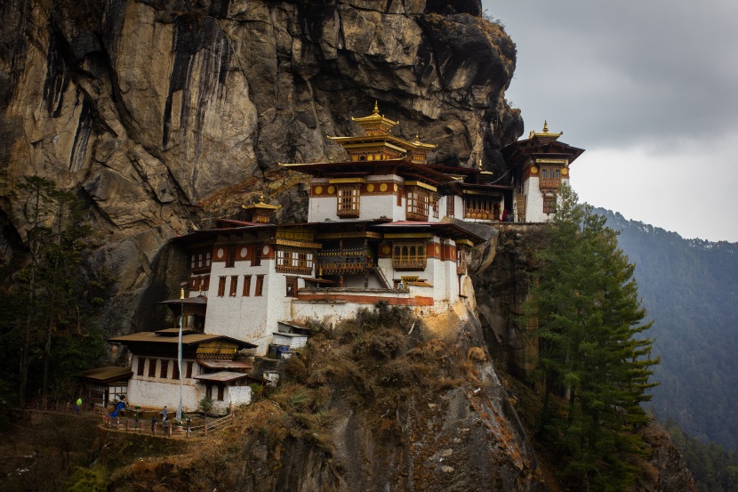 不丹虎穴寺建築風景圖片