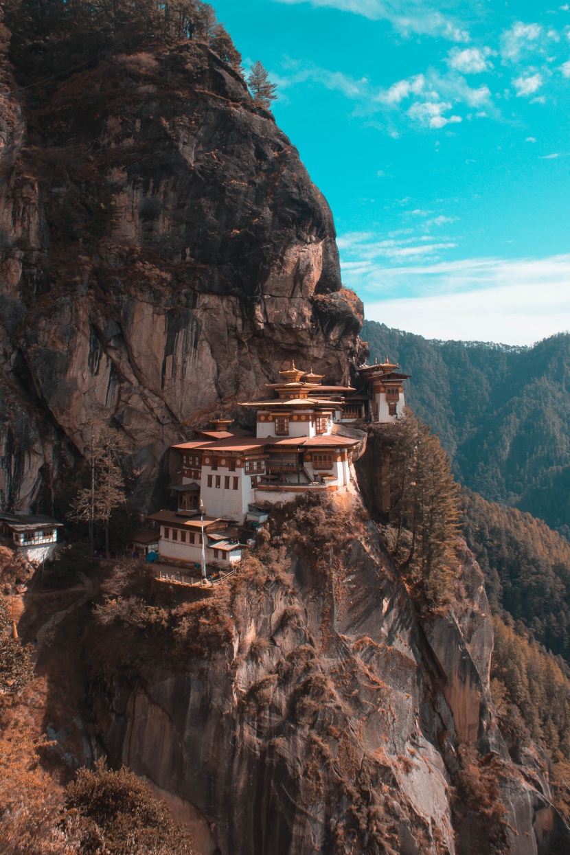 不丹虎穴寺建築風景圖片