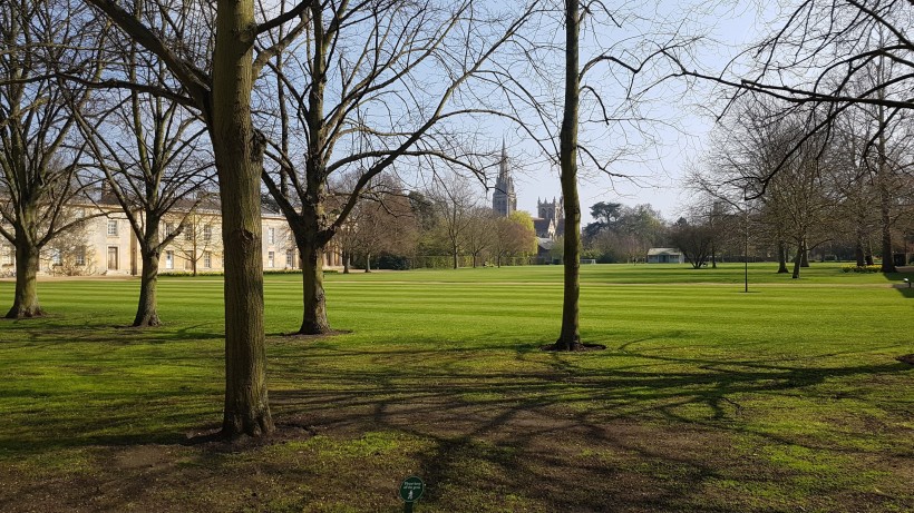 曆史悠久的英國劍橋大學建築風景圖片