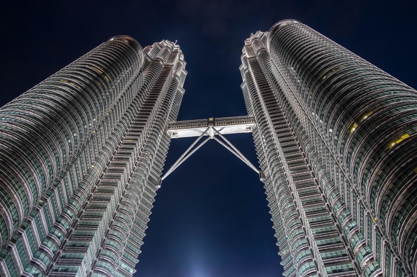 熱鬧喧嚣的香港建築風景圖片