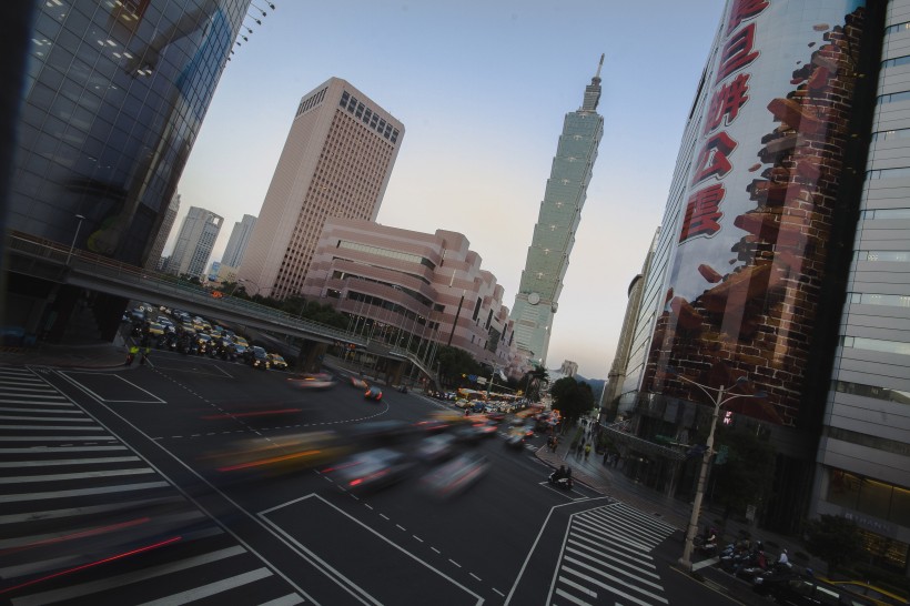 台灣台北101大樓建築風景圖片