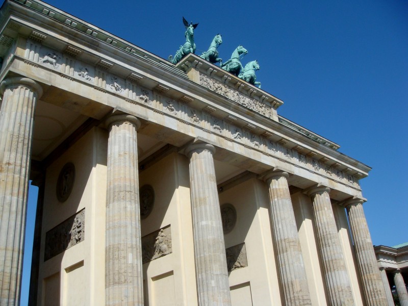 德國柏林勃蘭登堡門建築風景圖片