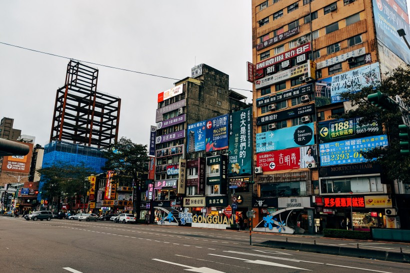 高樓林立的香港建築風景圖片