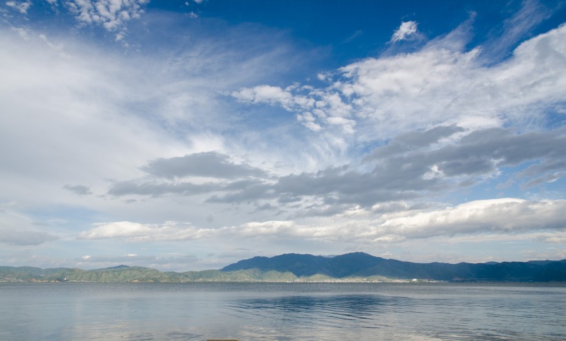 雲南大理洱海自然風景圖片