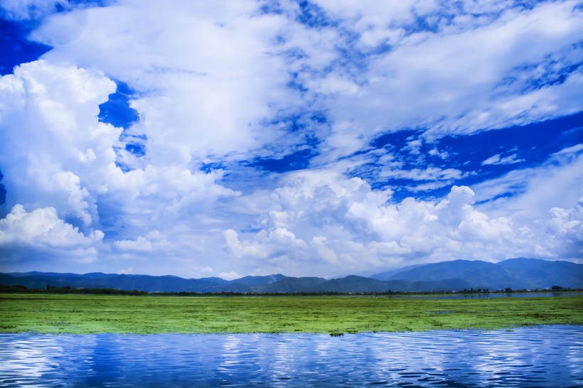 雲南大理洱海自然風景圖片