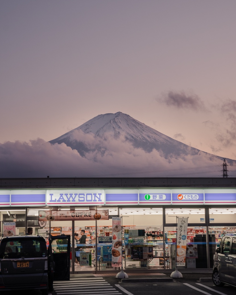 日本富士山優美風景圖片