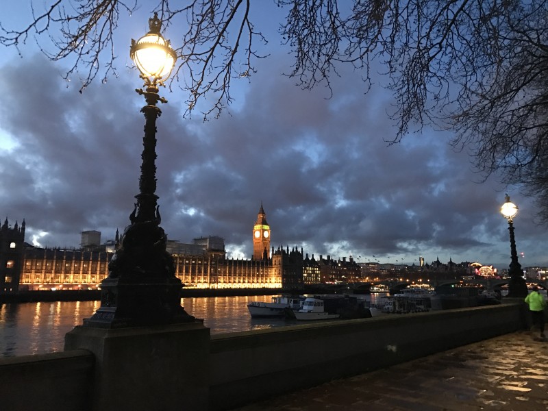 英國倫敦地标大本鐘建築風景圖片