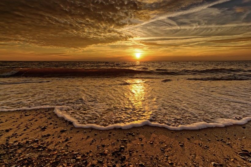 丹麥海岸唯美夕陽風景圖片