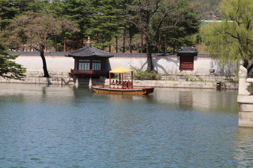 韓國首爾景福宮建築風景圖片