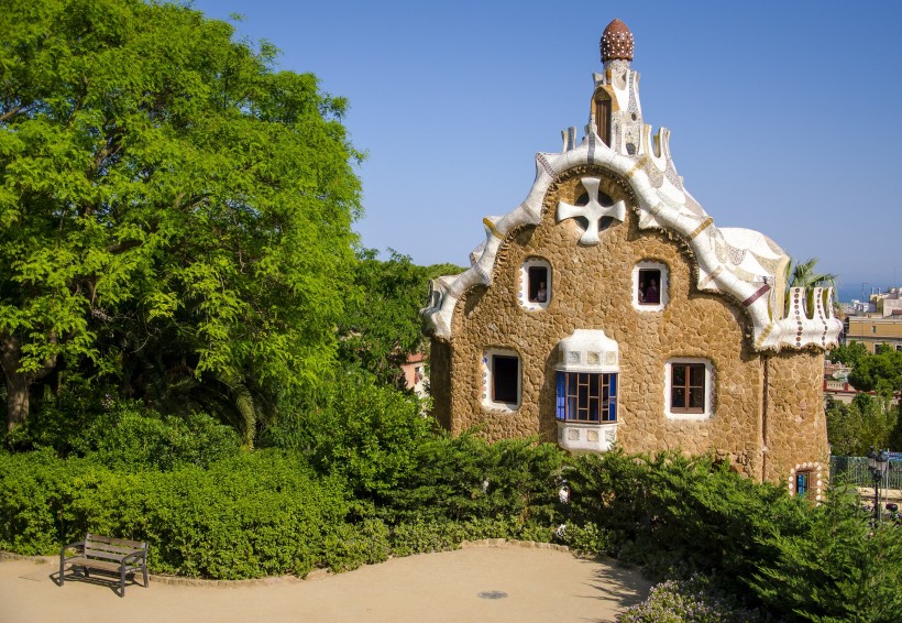 西班牙巴塞羅那奎爾公園建築風景圖片