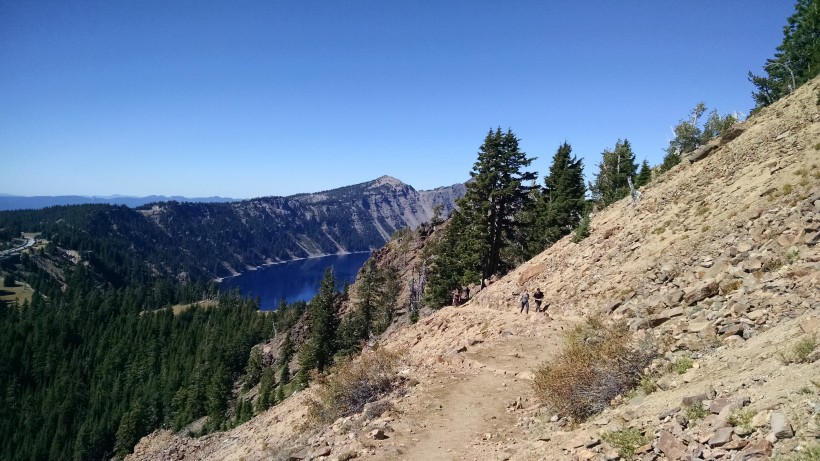 美國火山口湖國家公園自然風景圖片