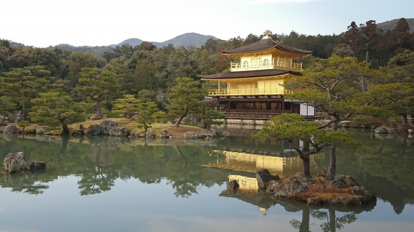 日本京都金閣寺建築風景圖片