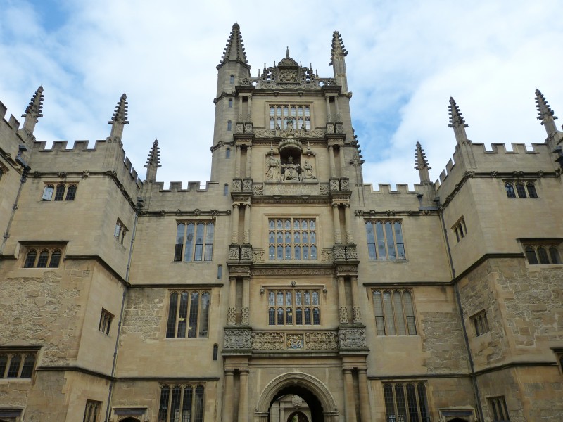 英國牛津大學建築風景圖片